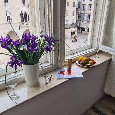 Old Square View Apartment Split Exterior foto